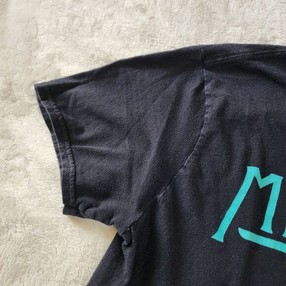 Gildan Miranda Lambert Liven Like Hippies Black Tshirt With Graphics Size Medium - Picture 3 of 5